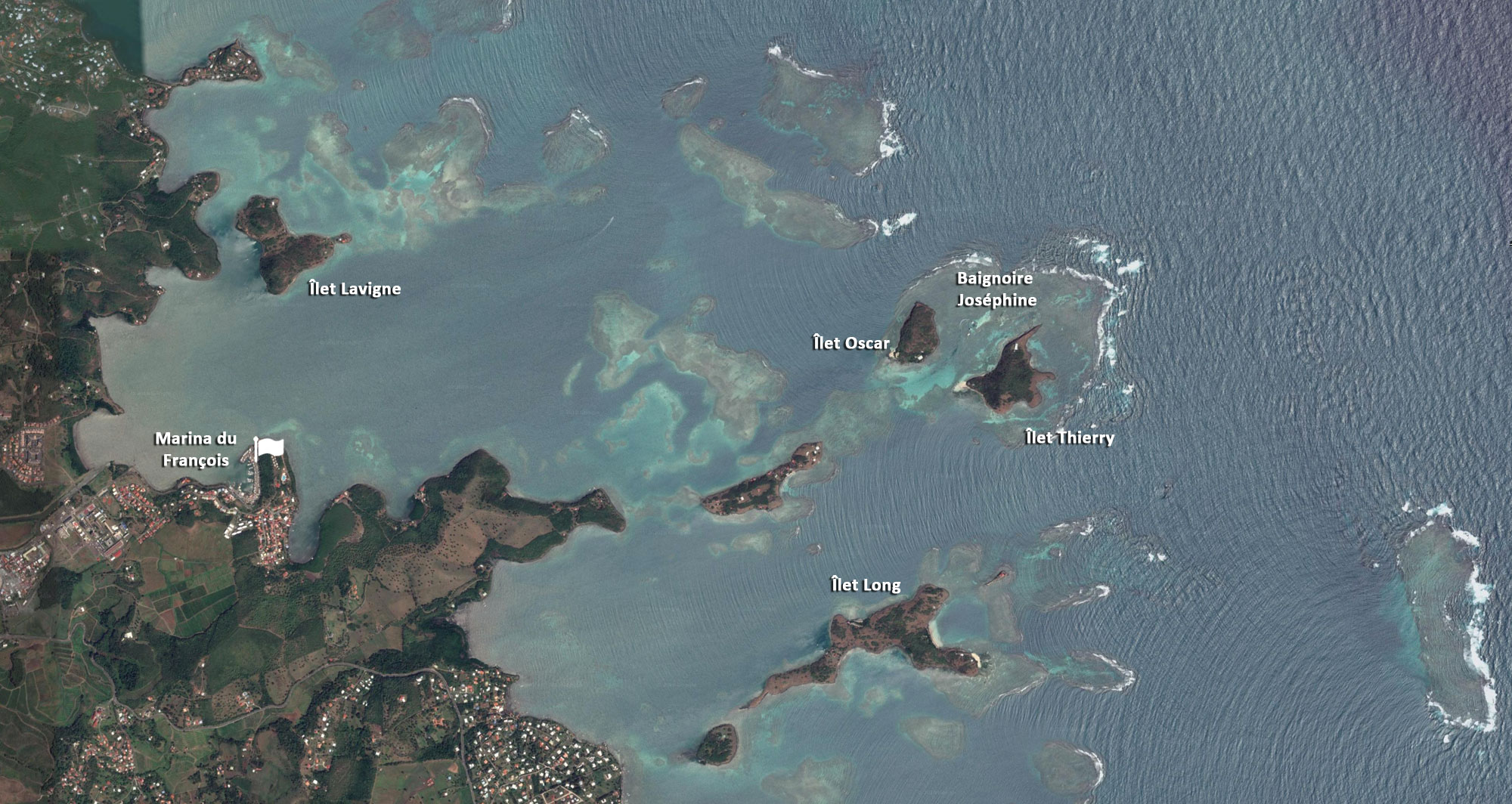 Le Spot de la baie du François Kitecenter 972 école de kitesurf en Martinique